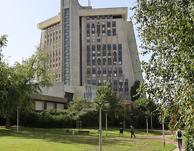 泰尔福特农业理工学院